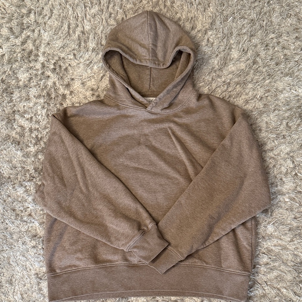 American Eagle Everyday Luxe Hoodie size M
